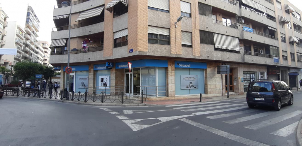 monataje de rotulos en alicante
